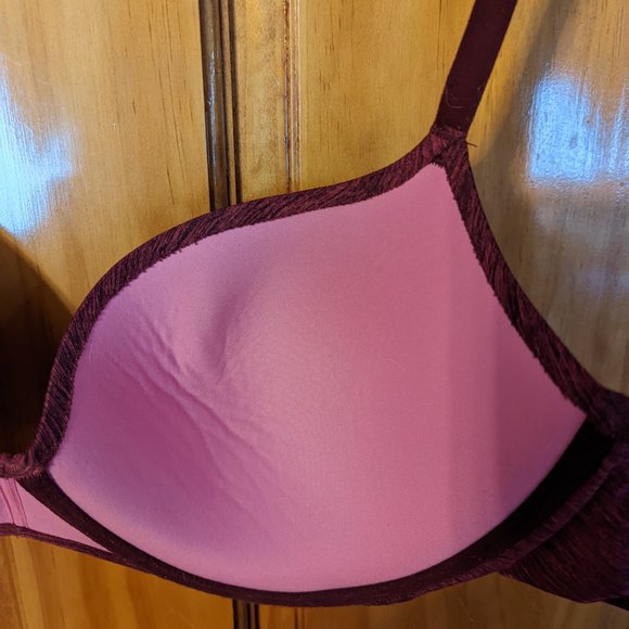 Victoria's Secret PINK Light Lift Bra - Picture 8 of 9